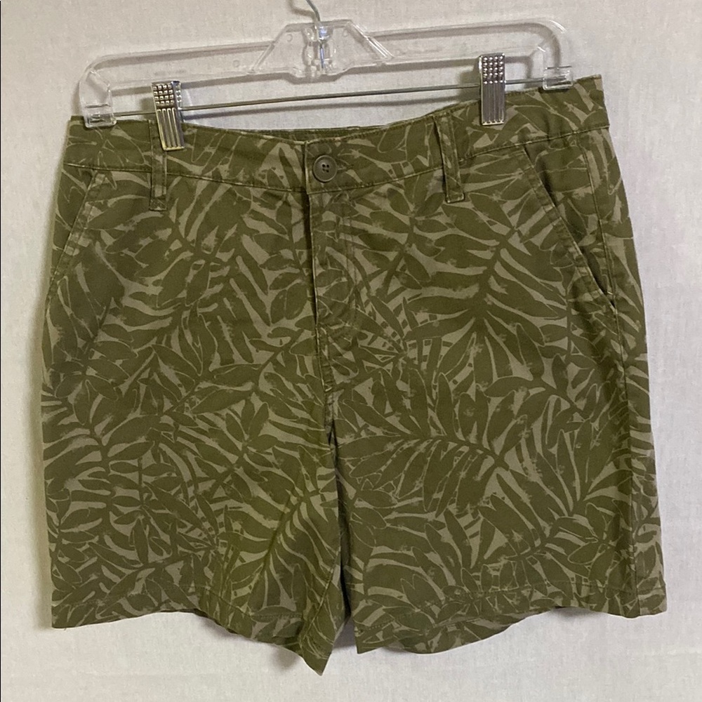 St John's Bay Green High Waist Casual Shorts Excellent Condition